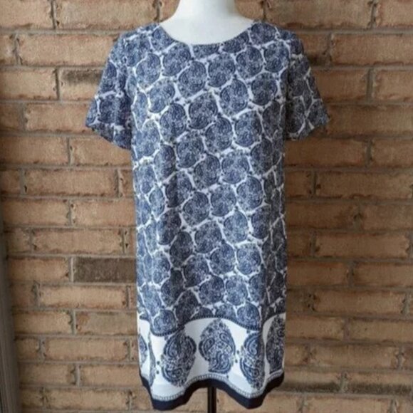 Lulu's paisley blue shift dress - Picture 4 of 9